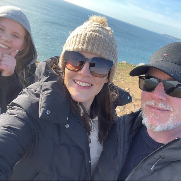 Hi, I’m Nat! Always here to help so shout me for whatever you need - Picture 2 of 5